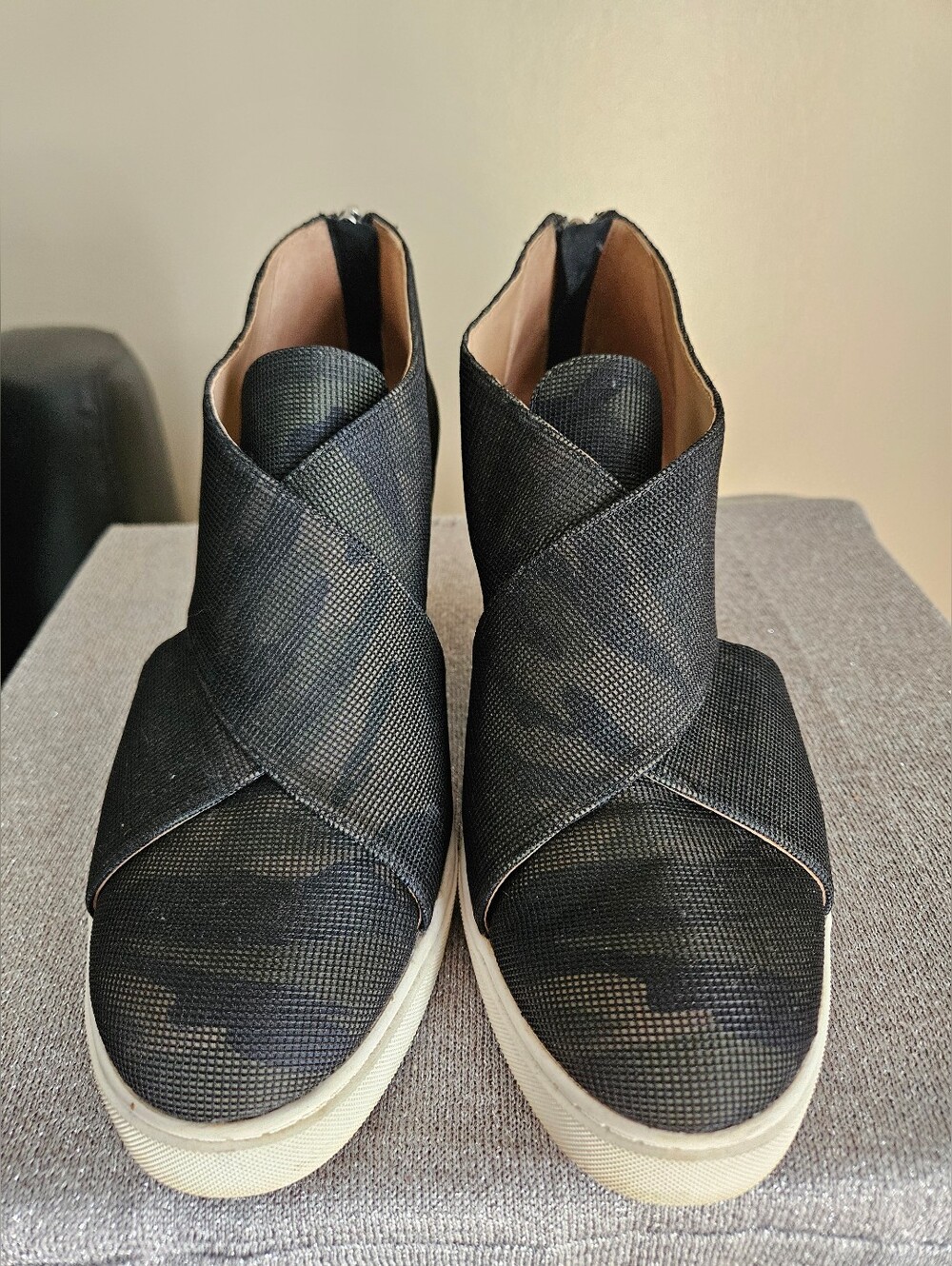 Linea Paolo Faith Camo Wedge Sneakers Size 8M